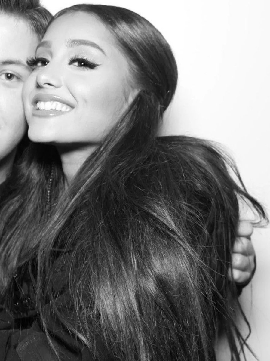 stansgrande's tweet photo. insanely beautiful https://t.co/ywVRqBRbpl