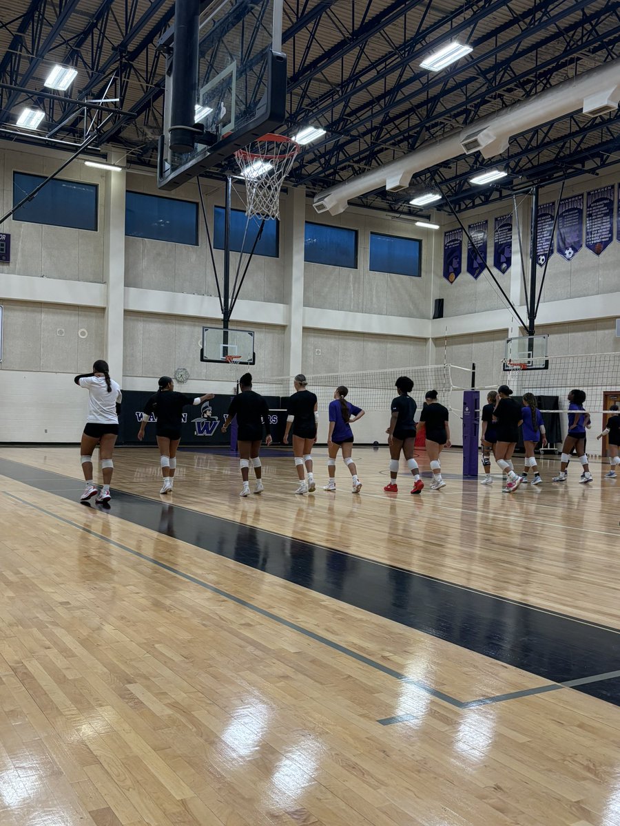 EWVB's tweet photo. Day 1 of season complete! Loved the energy in the gym! Looking forward to a great season! 💜🏐 https://t.co/7M03AMDhEX