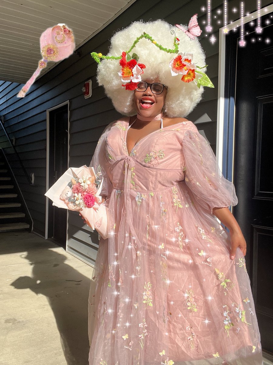 momosacutie's tweet photo. Black girls can be soft. 🌸
Black girls can be princesses. 👑
Black girls can be cute. 🎀

I’ll never shut up about this 🤪

Black girlhood is allowed to be loud, gentle, whimsical, nerdy, glamorous, cozy, colorful, feminine, alternative, joyful… whatever we choose.

We don’t have to shrink ourselves into stereotypes to be “Black enough.” There isn’t one way to exist.