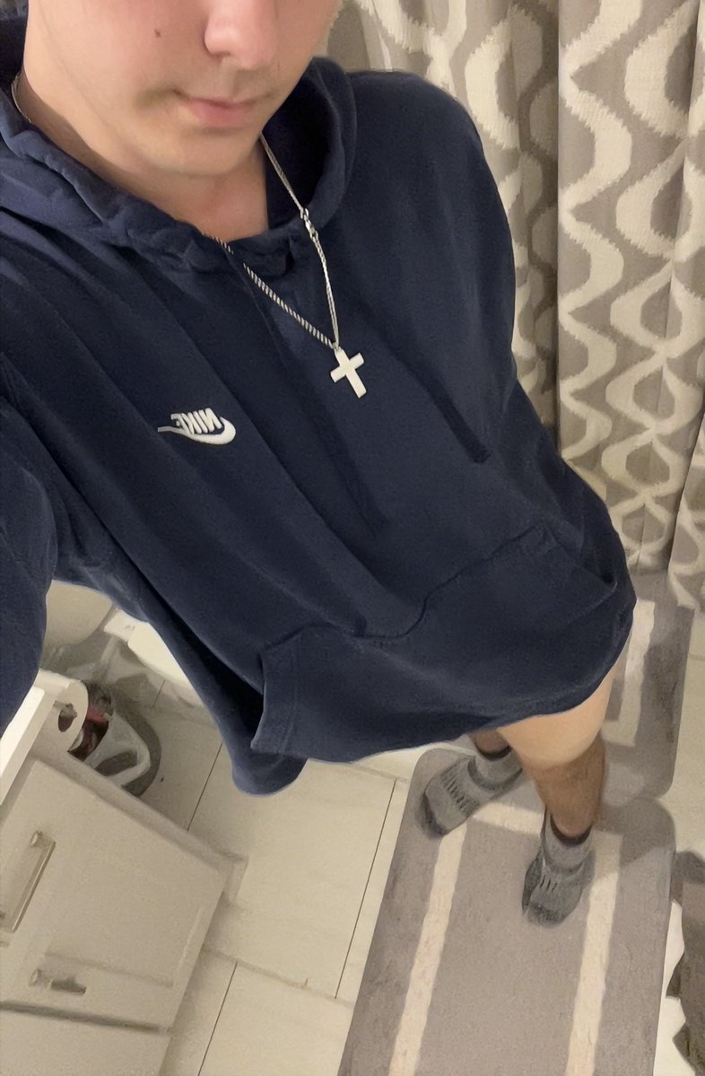 Sisorg13171's tweet photo. Avg whiteboi pajamas https://t.co/LCSWWEQ5EO