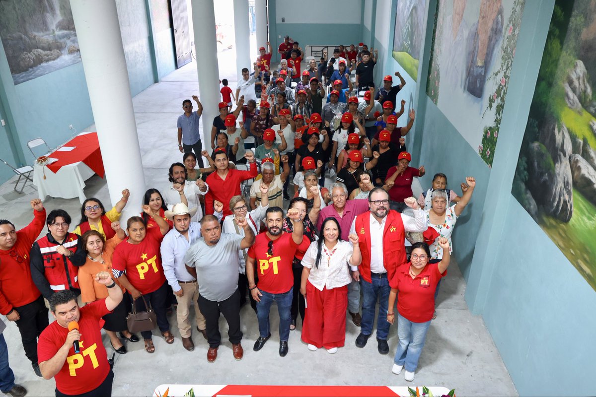 LizSanchezSM's tweet photo. Qué gusto volver a encontrarme con mujeres y hombres comprometidos con el futuro de sus comunidades. ❤️

En los Congresos Municipales del @PTPuebla en San José Miahuatlán y San Gabriel Chilac, tuve la oportunidad de escuchar sus ideas, conocer sus inquietudes y reafirmar que la transformación se construye caminando junto al pueblo.

Gracias a mi querido amigo, el diputado Adrián González, por acompañarme en esta jornada de trabajo y cercanía.

A todas y todos quienes participaron, gracias por su confianza y por seguir fortaleciendo este gran proyecto. 

Desde el #PT seguiremos organizándonos, sumando voluntades y trabajando con #PueblaEnElCorazón❤️ por las familias poblanas.