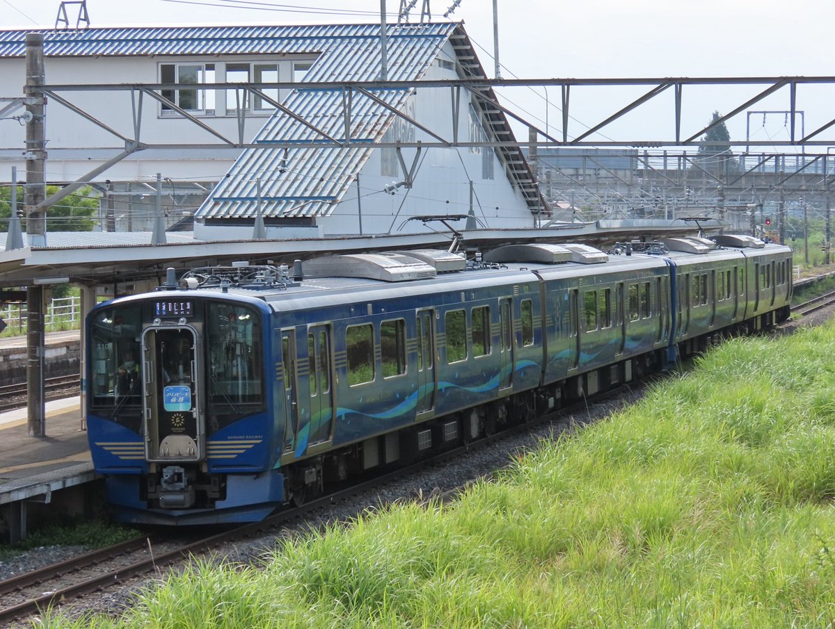 View455189Mtjj's tweet photo. SR1系100番台による臨時普通「マリンビーチ信越号」
妙高高原から、えちごトキめき鉄道妙高はねうまラインへ乗り入れて直江津へ
黒姫と妙高高原では各調整のため数分停車
乗車証明書は豊野発車後に順次配布、信越Rapid2号版との共通デザインのようです https://t.co/QM801CXepI