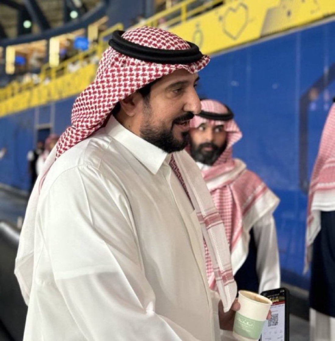 mohad604's tweet photo. إستمرار الاستاذ/ خالد المالك في تشكيل الادارة القادمة مطلب نصراوي ورئيس للنصر ضروره ملحه لما يتمتع به من خلق رفيع وخوف على الفريق وجدية في العمل وطيب علاقته مع فريق العمل والجمهور وامتلاكه روح النصر💛💙
وفقك الله يا ابا الوليد وسدد على طريق النصر خطاك🤲
#خالد_المالك_مطلب_نصراوي https://t.co/t69wewp9jl