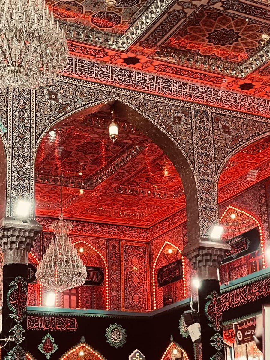 maha_a4x's tweet photo. آمده‌ام با دلی که سال‌ها
راه کربلا را صدا می‌زد...🕊
اولین بار... https://t.co/VV79FU52zs