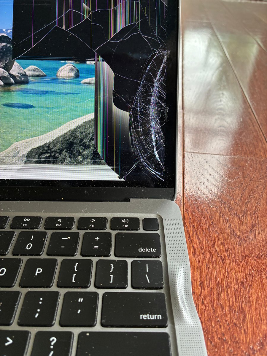 vbhutoria's tweet photo. UPS delivered my daughter’s college laptop (gifted by her brother) completely crushed,screen &amp; keyboard destroyed.
Insurance was only $100. We already spent $100 on shipping &amp; customs. Now looking at $500–1,000 for a replacement.
What a shame. Is this normal, @UPS  @UPS_Canada ? https://t.co/ba1FVbAuor
