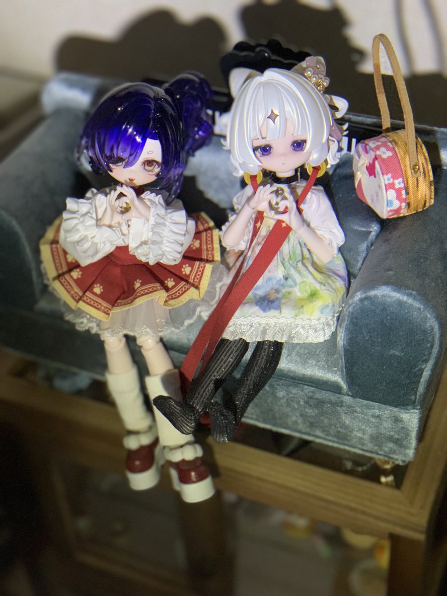 fVIMMMtUwf57638's tweet photo. うちの子どの子もかわいいです。
Minty2とMinty3はどちらも、
うちのドールの子達の中ではお姉さんポジションです。
#Minty2
#Minty3 https://t.co/HjE6f3J32t