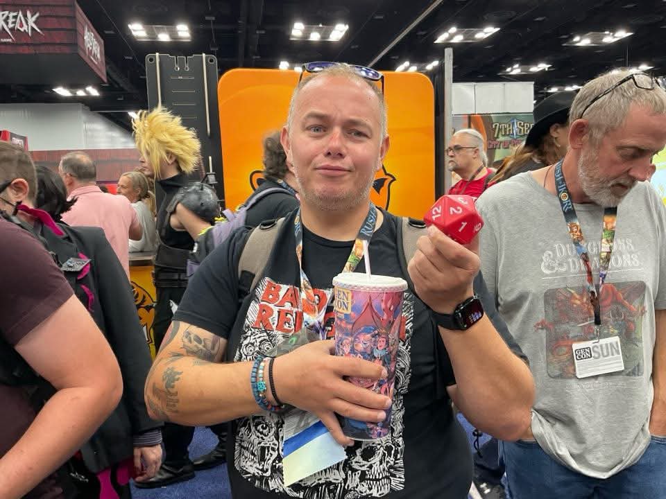 MimicDice's tweet photo. Follow along at #gencon as we track the lives of today’s big winners and even bigger losers. That one girl was forced to adopt a TURTLE! Mwa ha ha, and it wasn’t even a ninja or something. https://t.co/7zklAVbRuq
