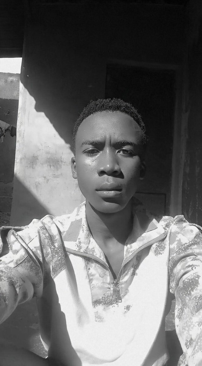 MutegesiIsrael1's tweet photo. Just hit 17,600 followers .

That’s 17,600 people who chose to keep showing up.

I don’t take that lightly.
Thank you for the support and the quiet follows.

This is still just the beginning.

Appreciate every single one of you. https://t.co/mr3EskFkBM