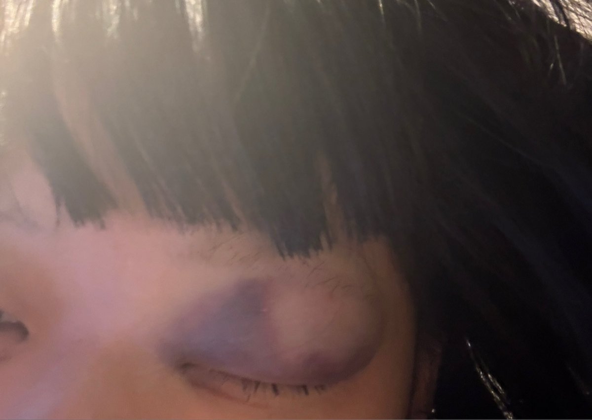 pochi_ponpoko_'s tweet photo. コンカフェ嬢への夢を砕くよ https://t.co/y5nsjhH6GH