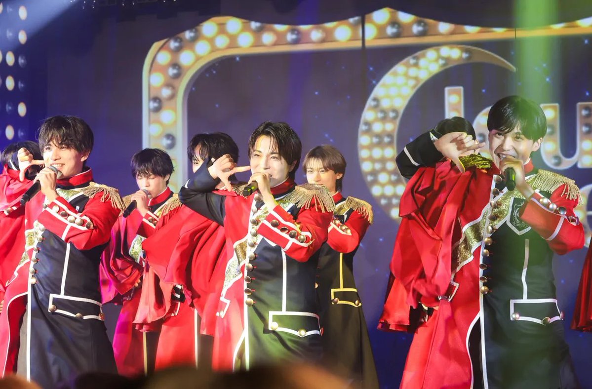 10CloudDrive's tweet photo. Cloud Ten 1st Stage "We're Cloud Ten"

Setlist:
M-1. We're Cloud Ten
M-2. Kimi wa Kimi da (You are you)
M-3. Taiyou no Katamukikata (The way the Sun tilts)
M-4. Gomen, Ai Koso Subete (Sorry, Love is everything)

M-5. Seishun Tandem (Youth Tandem / Seki Yamato Solo)
M-6. Yuuyake ga Itsumo to Chigatte Mieru (The Sunset looks different than usual)
M-7. Paparazzi Onigokko (Paparazzi Tag)
M-8. Tanin Kamen (Stranger Mask)

M-9. Dress Up 
M-10. Kimi to Someday (Someday with You)
M-11. An underwater flower
M-12. Bokutachi no Jiyuu (Our Freedom)
M-13. Tsugi ni Aeru Hi Made (Until the Day we meet again)

EN-1. Eyes on me!!
EN-2. Shake & Dance
EN-3. Colors of Us