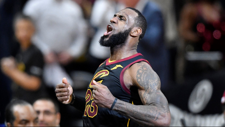 LePrime23's tweet photo. Game Winners Buzzer Beaters en Playoffs
LeBron James: 5
Michael Jordan, Kobe Bryant y Stephen Curry combinados:
4 https://t.co/ooH0q8NWNz