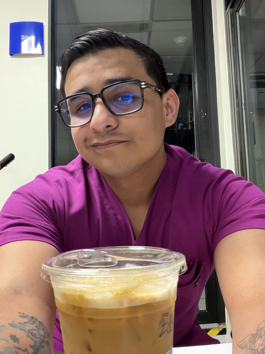 EdsonCoon's tweet photo. No me gusta para nada el café… sin embargo, esta Dirty Horchata se volvió mi bebida favorita ❤️🤤😮‍💨 https://t.co/Op1fH0jRj9