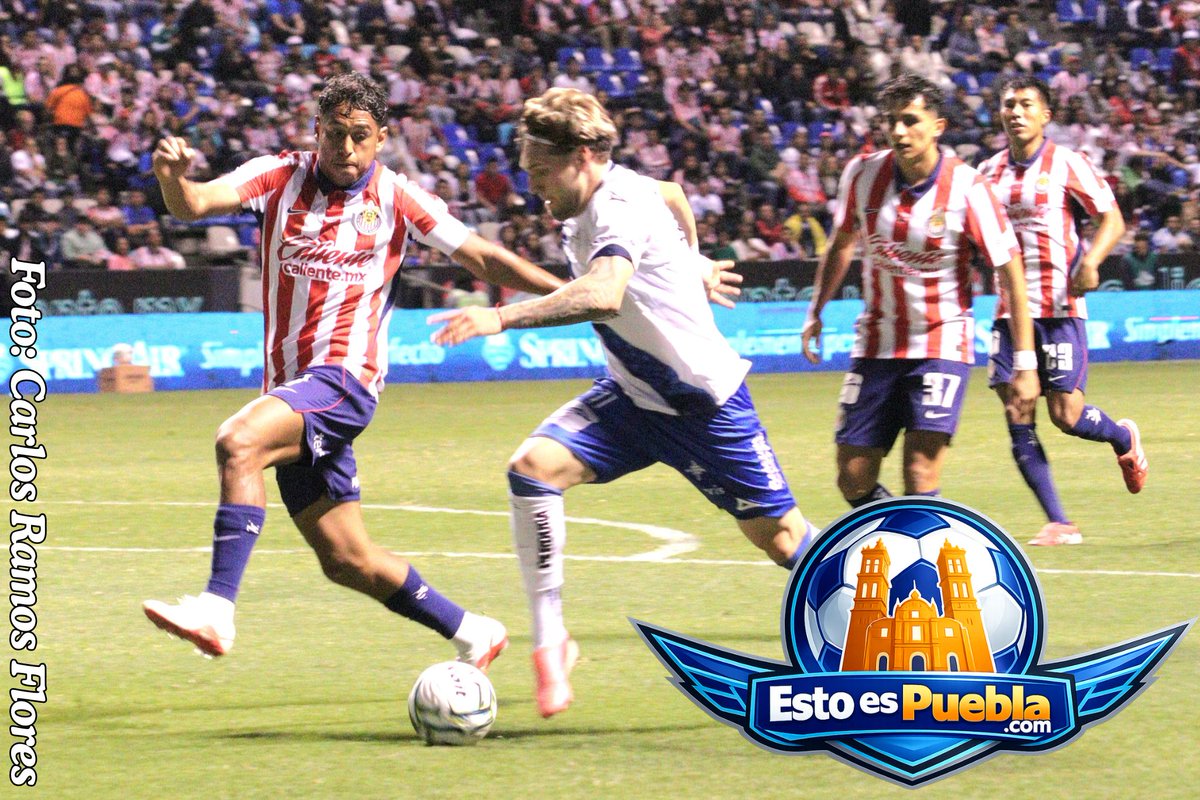 estoespuebla's tweet photo. #PorSiNoLoViste @ClubPueblaMX y @Chivas se dieron la mano al empatar 1-1 la noche del viernes en la cancha del Cuauhtémoc. 🎽⚽️🐐

Revive los mejores momentos en la lente de Carlos Ramos. 📸

Aquí la galería completa⬇️📲: https://t.co/De9aC2WyAf https://t.co/xJKLfp7Gw6