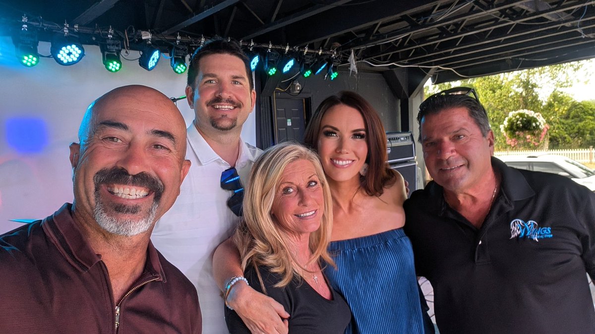 BuffOriginStory's tweet photo. What an amazing night!!  Please support @WingsFlight 

https://t.co/hr2I1LU8Yo https://t.co/pg1fqJWHM9