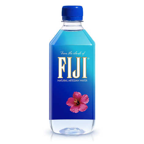 philomemetic's tweet photo. Man who buys Fiji water to project status https://t.co/Vt5oDmbota