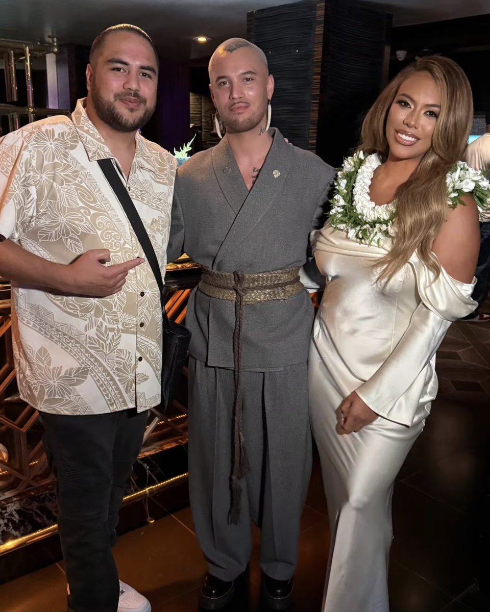 dinah_JaneCHILE's tweet photo. Dinah Jane last night at the release party of "Moana: Voices Across The Ocean" 🌊🩵 https://t.co/Hg3scjVwLv