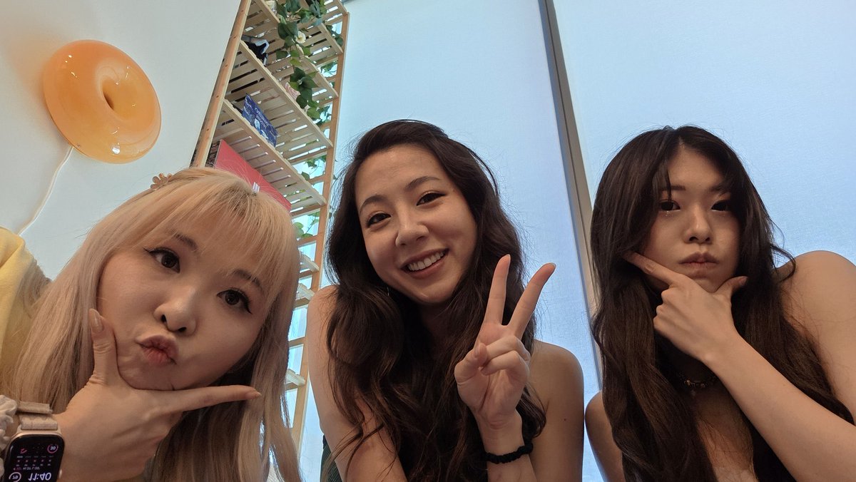 cf_rinse's tweet photo. You have:

Crippling debt
Brain damage from excessive self pleasure
Extreme mental illness

And all of this to send money to strangers online?

So worth it 

manscam findom asian catfish crypto Whalesub faceporn https://t.co/OhU8Z7bfmz