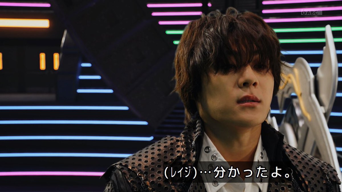 GzqeET3JJiCeuEu's tweet photo. レイジ、レイジが喋った！？

その声はギャバンインフィニティの時と同じ声で安心

#nitiasa 
#オメガホーン
#角醒ハンターオメガホーン https://t.co/9TT3udSPOV