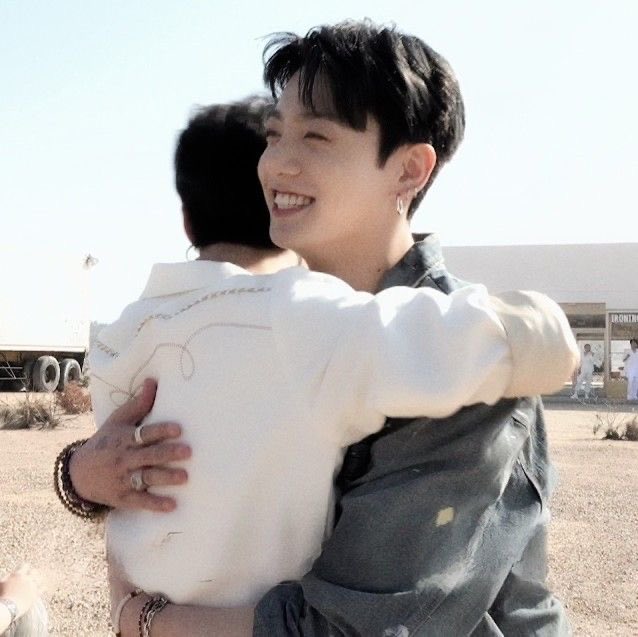 kmnfate's tweet photo. jungkook about jimin: he’s my catalyst https://t.co/oWEAShRpuv