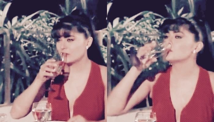 CamilaHern81423's tweet photo. Hay actrices que interpretan personajes. Y luego está Victoria Ruffo, que hace que los personajes se queden contigo para siempre. ❤️
@victoriaruffo31
#SiempreSereLaProtagonista
#LaQueen
#VictoriaRuffo👑 https://t.co/J2A2NiEwws