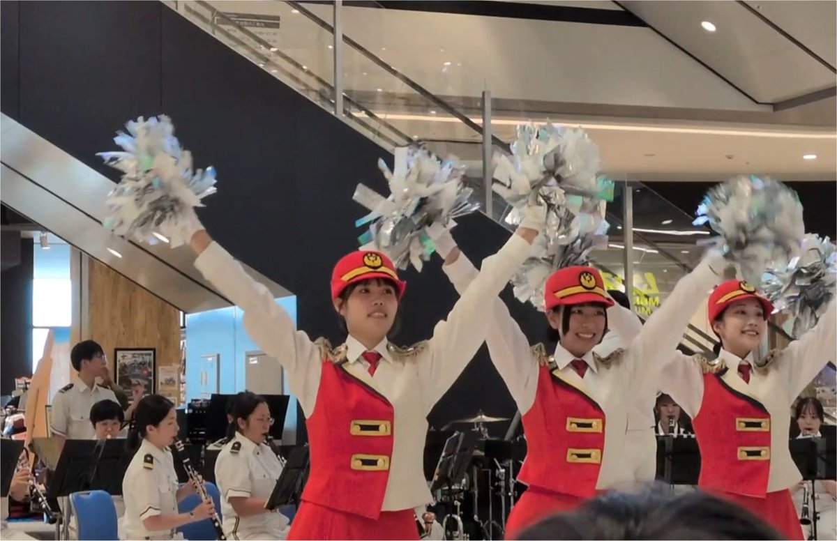asadasist's tweet photo. ●警察音楽隊による吹奏楽 https://t.co/nFUcPXIwHi https://t.co/NUY3VWmlhC https://t.co/GTi21pZ5BA