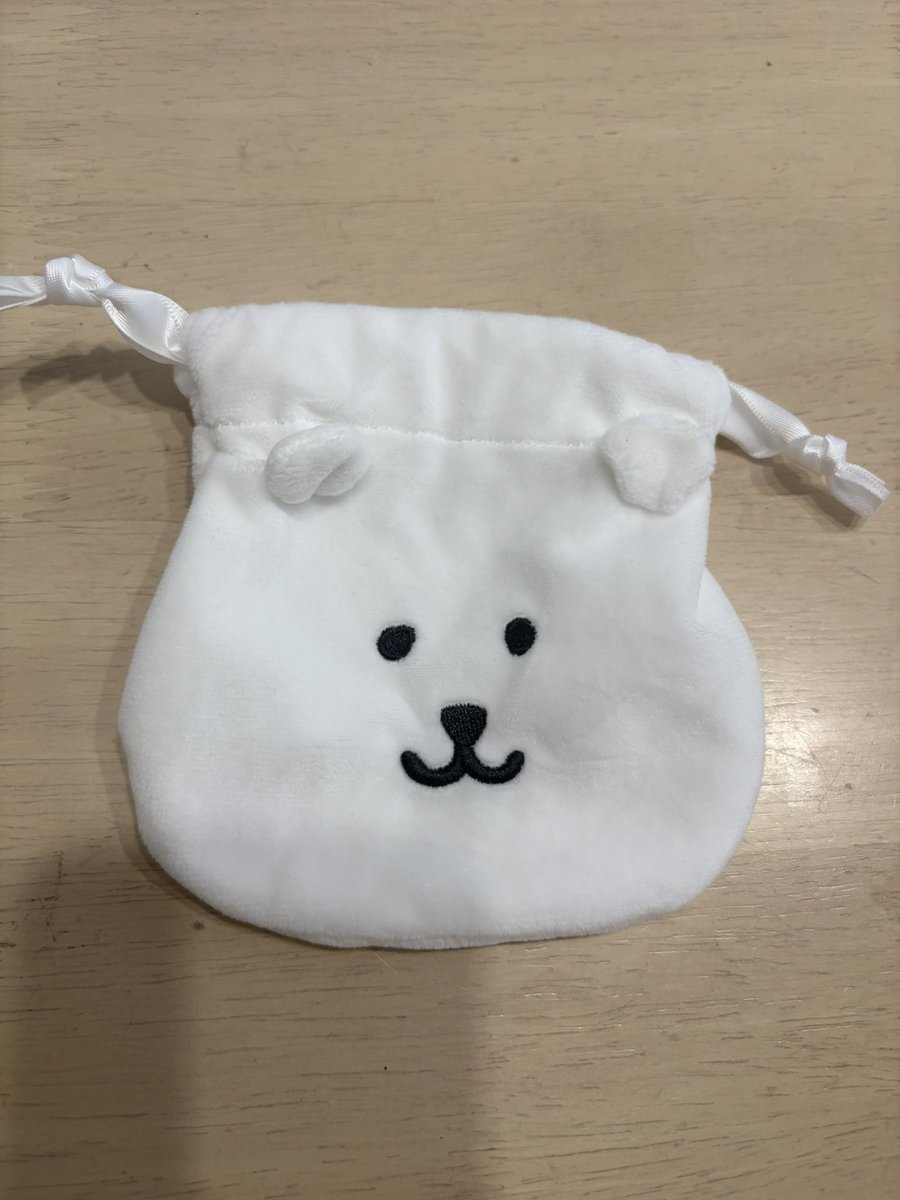 nanami_top4's tweet photo. ウッシッシ♡
私も目薬いれよ🐮 https://t.co/MpMQXMBtD0