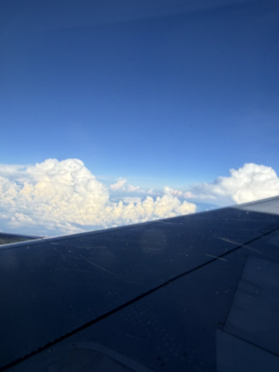The_Mr_Bama's tweet photo. Almost home
#FlyDelta https://t.co/L6Y68WSxOZ