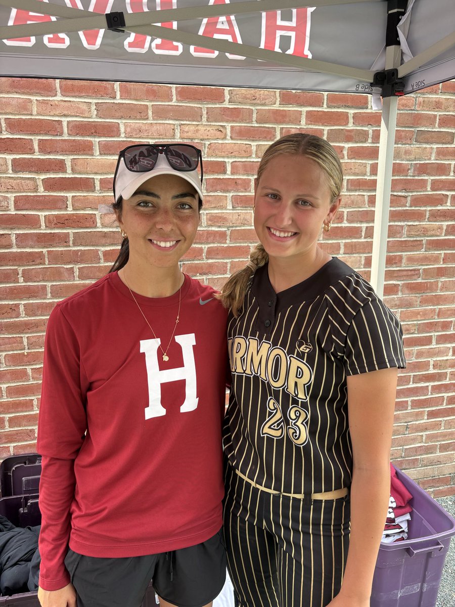 JuliannaM_22's tweet photo. Had an amazing time at the @HarvardSB camp today! Thank you to all coaches and players for putting together a great camp! I had a great time and learned a lot!
@coachjennyrohn @amelia_varelaa https://t.co/KNysrZL8h6