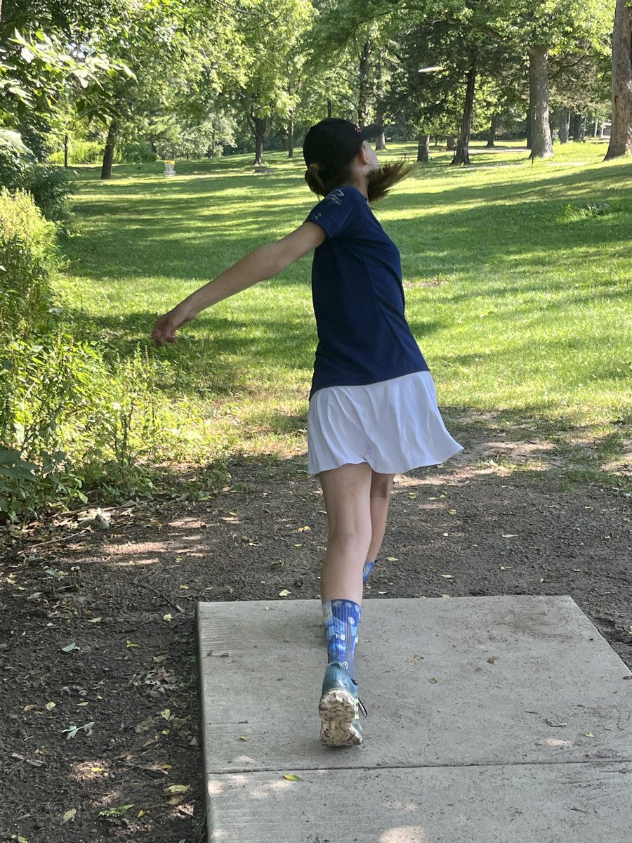 HaydenWiebusch's tweet photo. Moir Park Flex XXXI
Last chance to play this layout as the city has plans to redesign both the park and the 9 hole disc golf course. So many great memories here, finished under par on my round today!
#bedynamic
#discgolf
#growthesport
#kidsdiscgolf
#respecthergame
#throwpink https://t.co/okl6GeTgfz