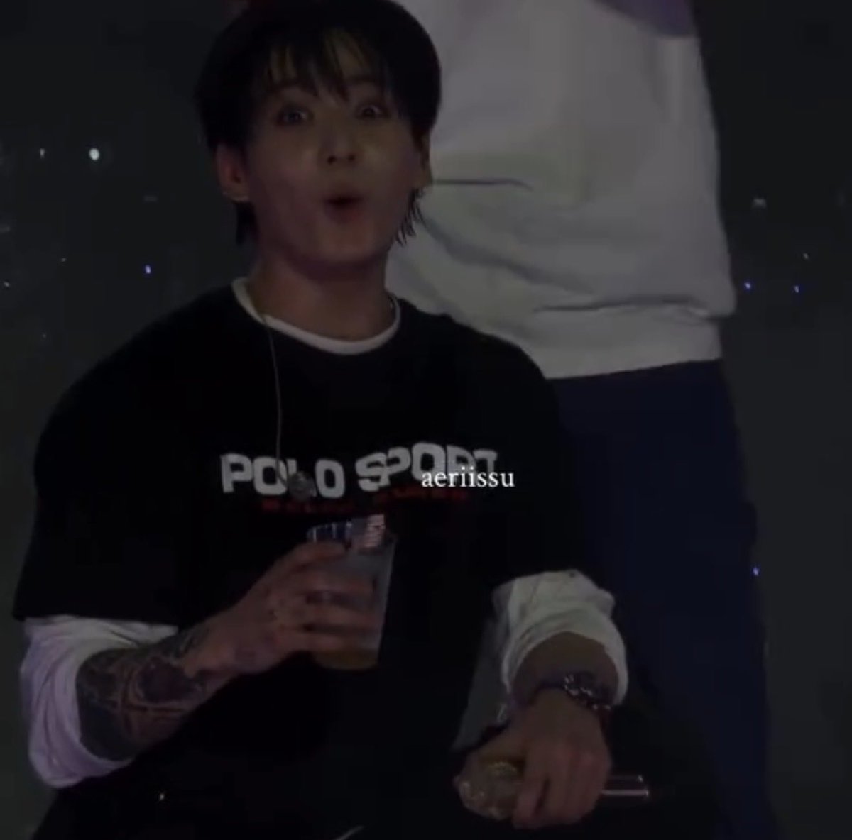 jjkgaIlery's tweet photo. LOOK AT HIM PLS HES THE CUTEST 😭💘 https://t.co/Vie39gR0QV