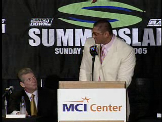 Redman8619's tweet photo. From my personal Vault  

Press Conference WWE #SummerSlam 2005

@VinceMcMahon @EBischoff @ShawnMichaels #HulkHogan #Batista https://t.co/UkfnMkDL7G