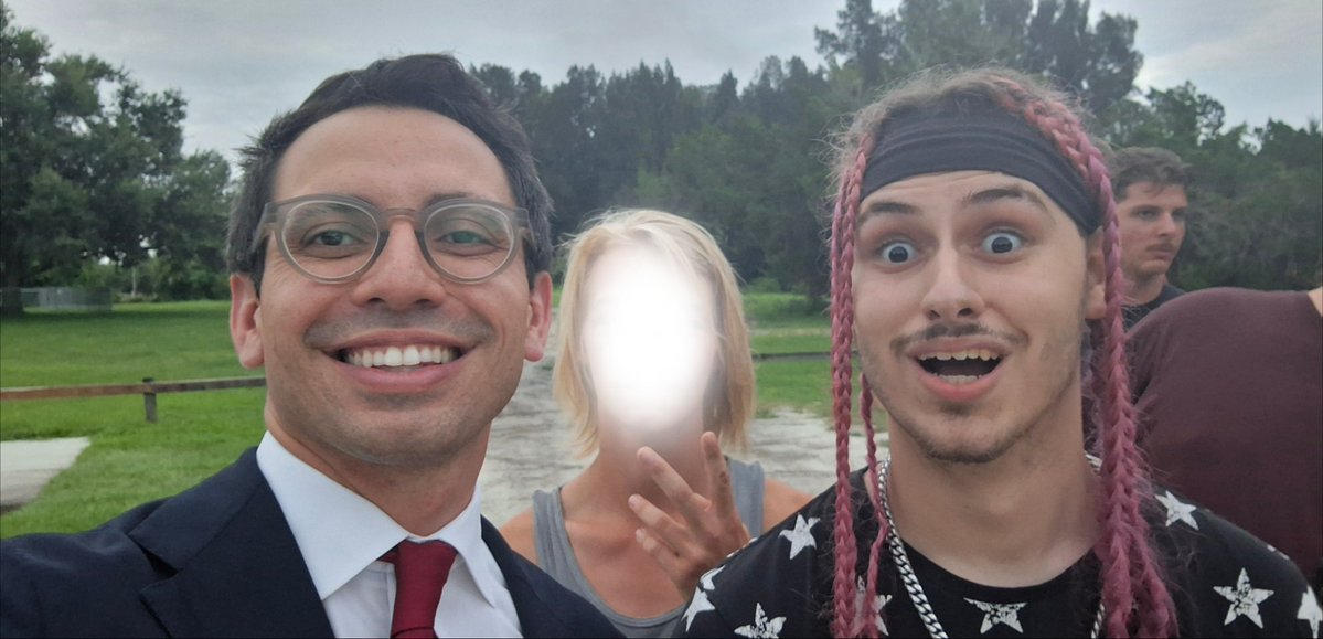 LtBeastYT's tweet photo. Met Fishback and got asked for a photo https://t.co/xete5N8BKT