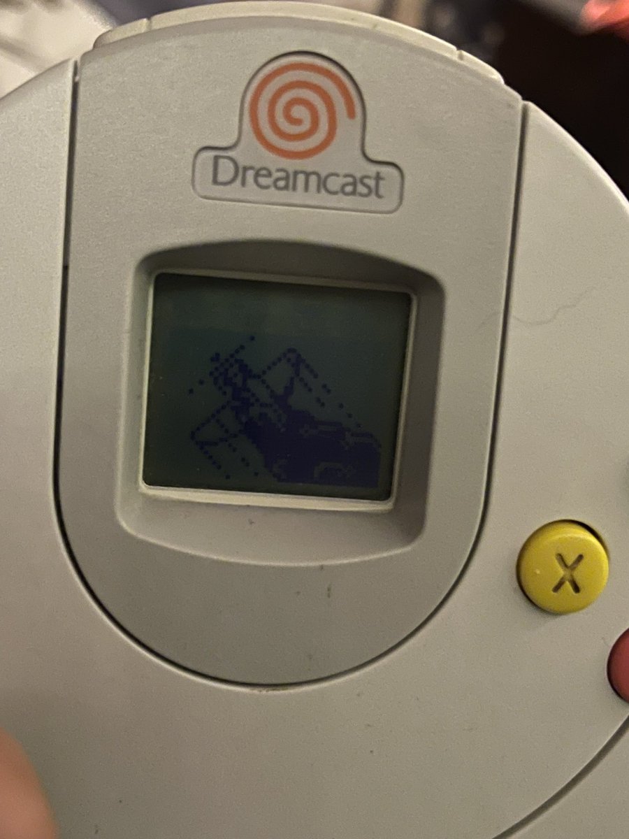 clarabelleisgay's tweet photo. I may be in a lot of pain and still dealing with health stuff, but my Dreamcast and games like this really help. ❤️🎮
Also… be nice to your toys. 😤😂
#ToyCommander #SEGA https://t.co/uElNIh7wo5