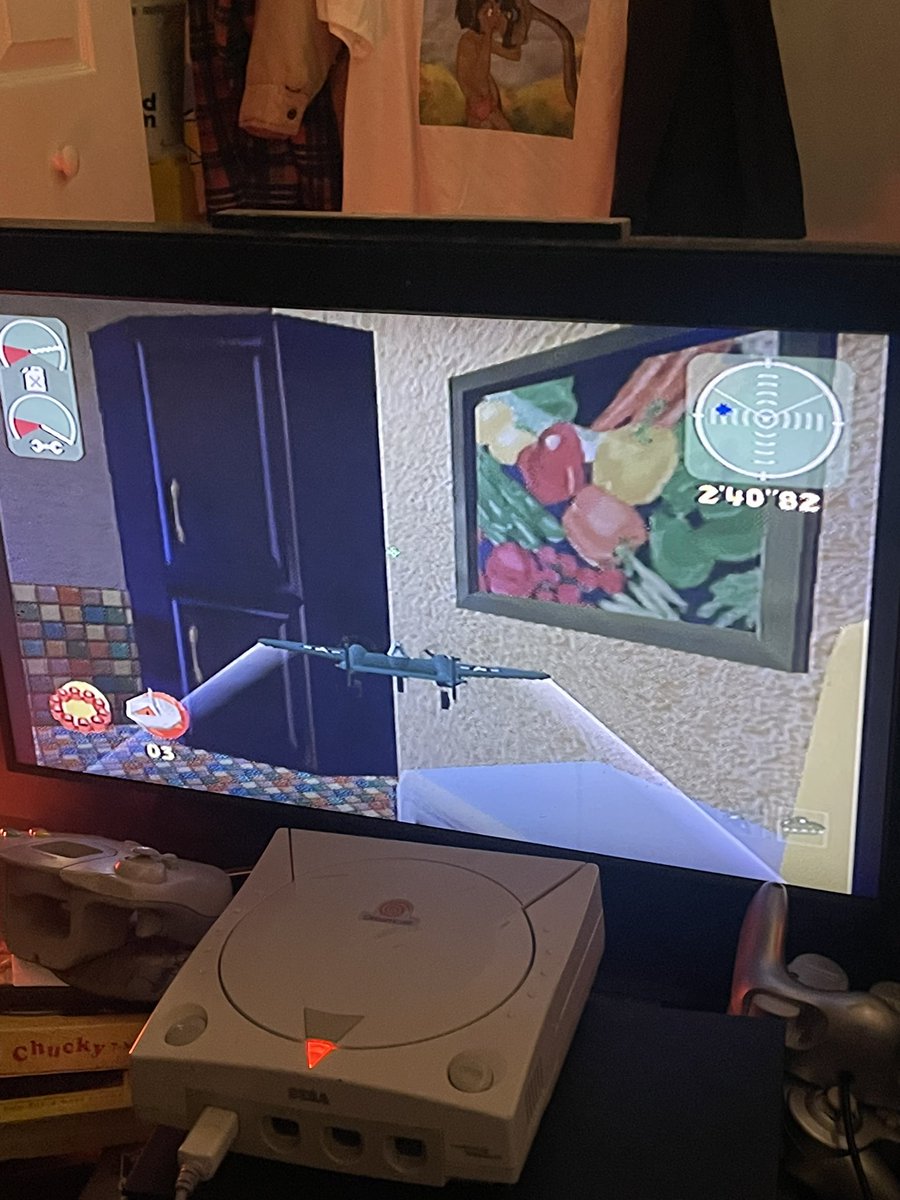 clarabelleisgay's tweet photo. I may be in a lot of pain and still dealing with health stuff, but my Dreamcast and games like this really help. ❤️🎮
Also… be nice to your toys. 😤😂
#ToyCommander #SEGA https://t.co/uElNIh7wo5