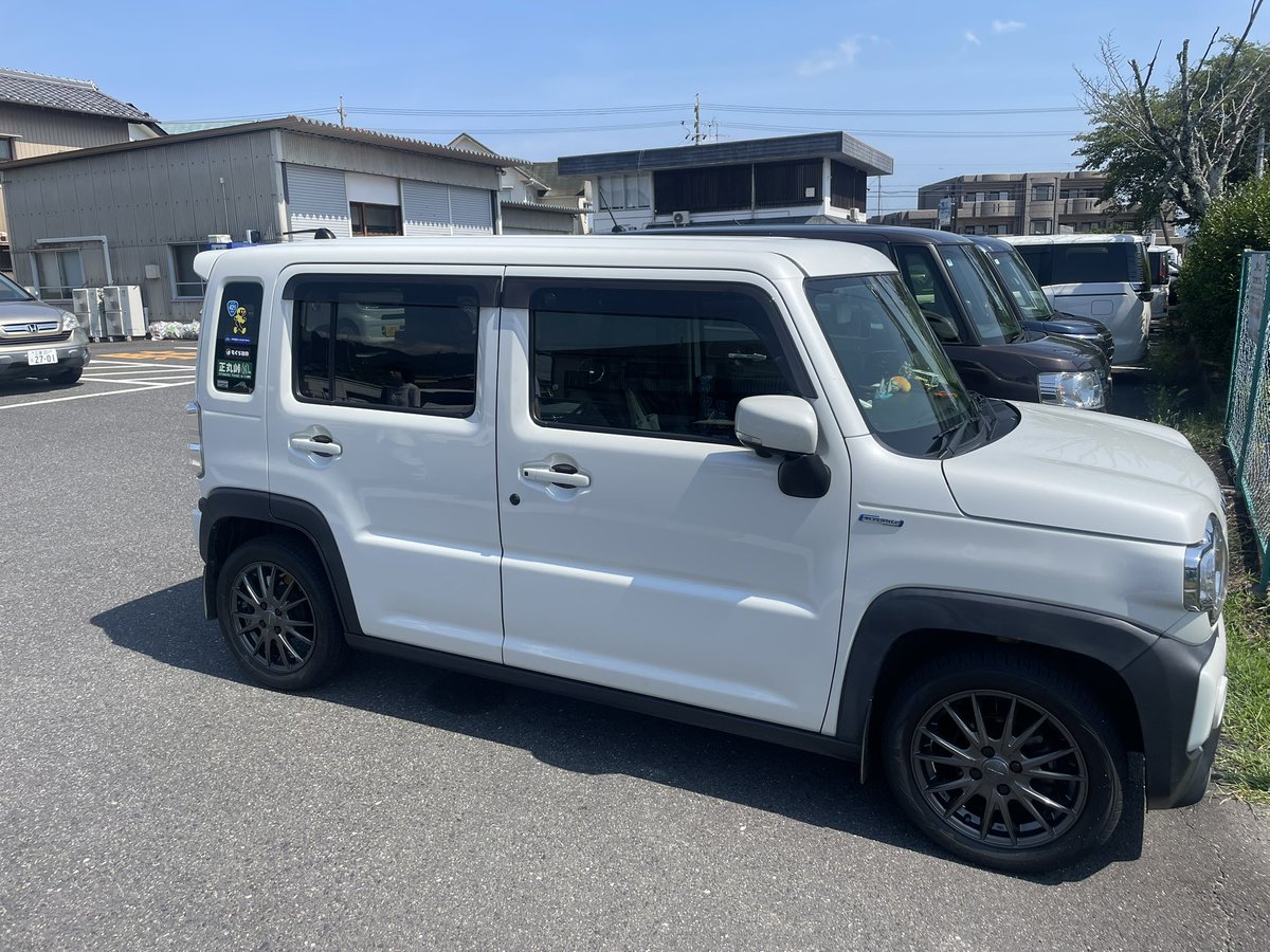 mosan753's tweet photo. 今日はお昼から車持って行くんだよね🤨ブレーキローターが摩耗の為🤨去年とあまり変わらないと思うけどなぁ🤨違和感ないし🤨元々中古で買ってるから、新品のフィーリングなんて、わかんないもん🤨まぁとにかくあれだ😯ブレーキローターの交換か🤨 https://t.co/QZ3Jntn0Py