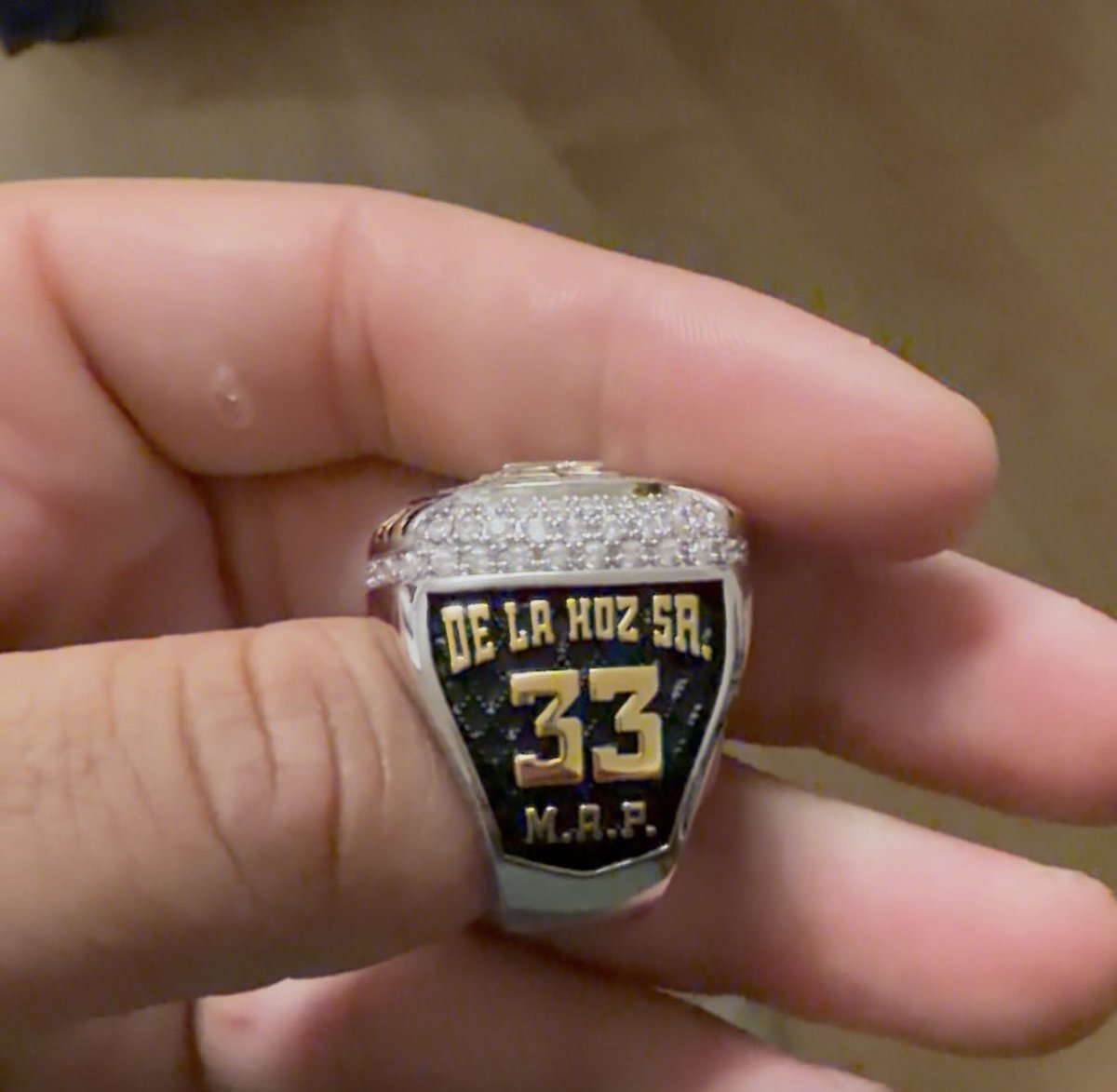 Jdelahoz1087's tweet photo. Reflection today & im super Proud of this team and the season they had it was not easy but it was worth it π || But THANK YOU to all the players the past 4 years for building a championship foundation || first one since 1993 - 33 years in the making!
#weWILkeepworking https://t.co/fiSBJjEi4q