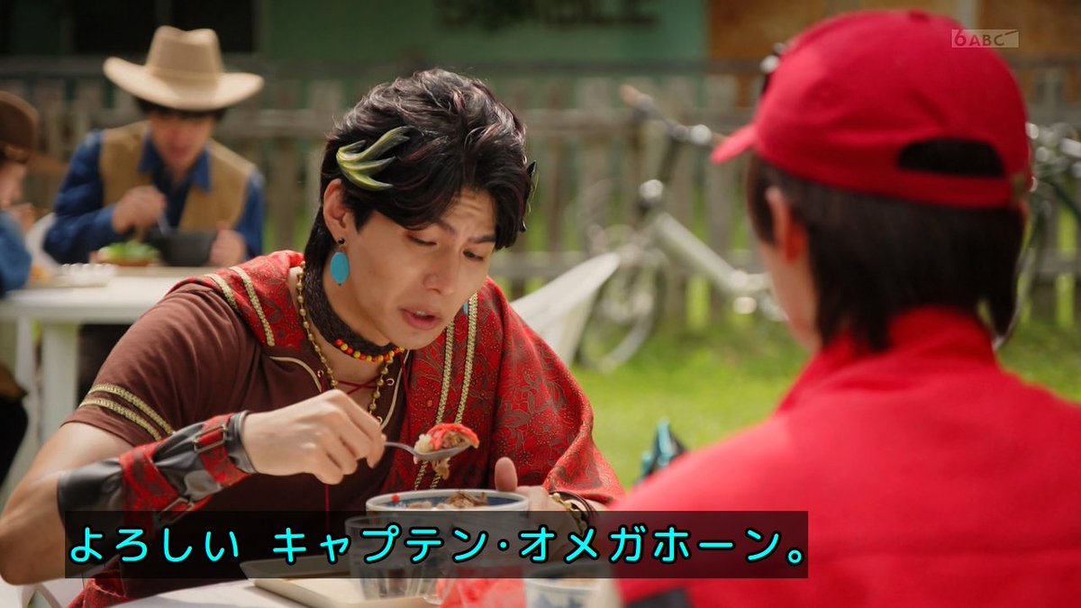 KankituDecopon's tweet photo. お箸使いづらくてしれっとスプーンに切り替える炎角可愛い…
#角醒ハンターオメガホーン https://t.co/GN96h8QcpZ