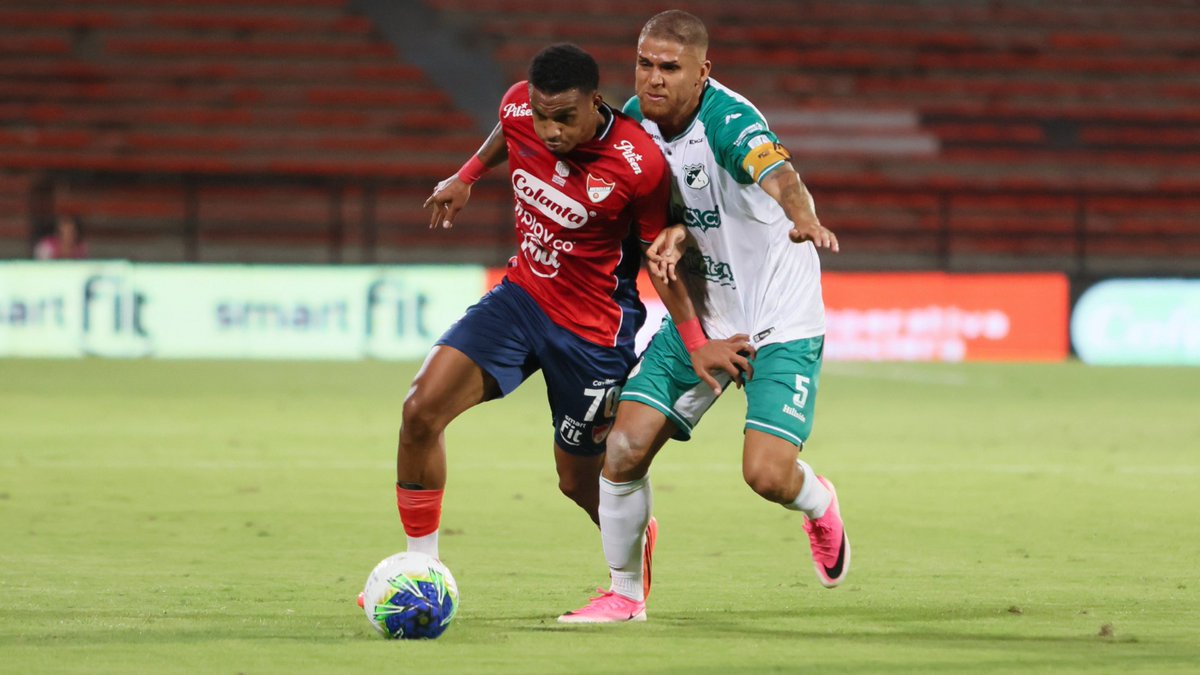 WinSportsTV's tweet photo. 😱🔥 ¡En el último minuto! Mira el gol agónico de la victoria de Medellín ante Cali
https://t.co/70u3W9AfOz https://t.co/EsXypVObuc