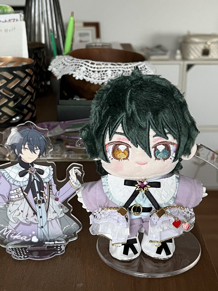 getup_queenR's tweet photo. 星3衣装
みか　あいら　こはく
#あんスタ手芸部
#あんスタ衣装部
#いつぬいが見られるタグ https://t.co/gZrk6mJUVr