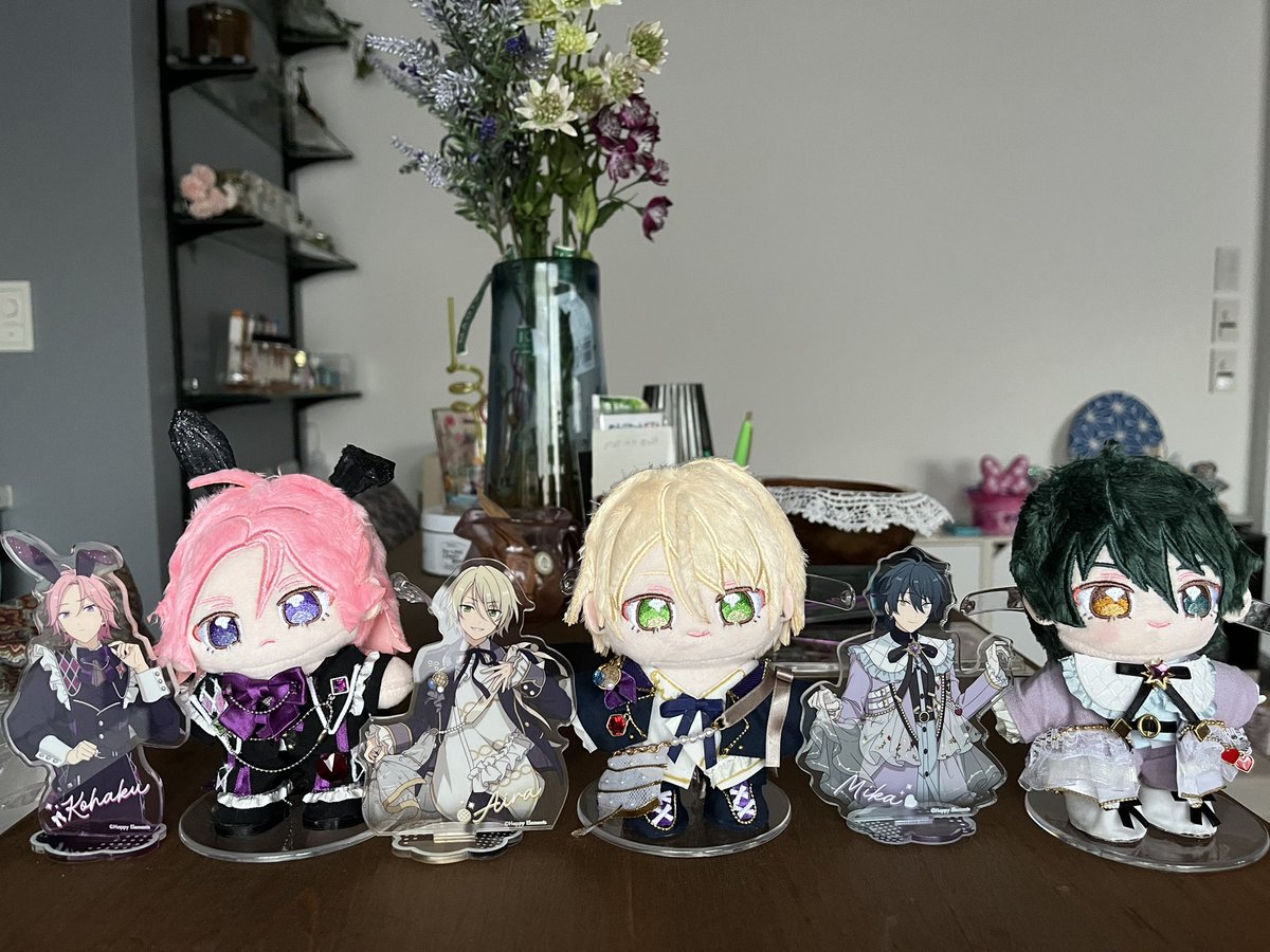 getup_queenR's tweet photo. 星3衣装
みか　あいら　こはく
#あんスタ手芸部
#あんスタ衣装部
#いつぬいが見られるタグ https://t.co/gZrk6mJUVr