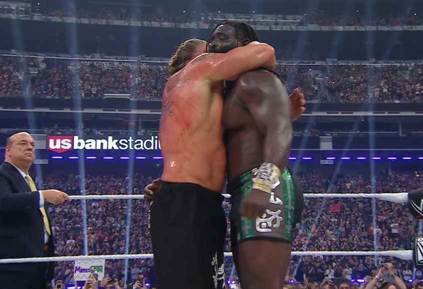 FadeAwayMedia's tweet photo. BROCK LESNAR OFFICIALLY PASSED THE TORCH TO OBA FEMI 

#SummerSlam https://t.co/xLWFQV3xvK