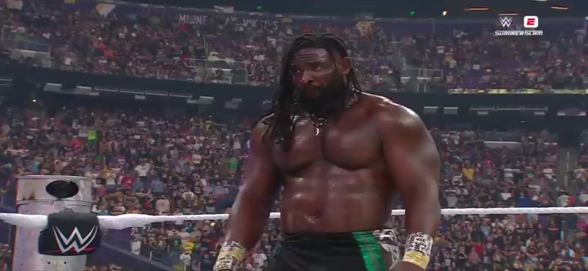 Kamalpr55283835's tweet photo. @WWE 👏Congratulations for the 🤩Victory Oba 💪Femi superb 🤘awesome match #HellInCell on #SummerSlam https://t.co/s1RRdL1YhO
