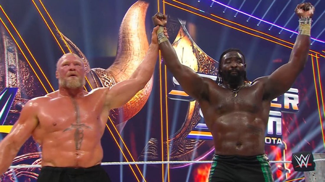 Total_CatchYT's tweet photo. Votre avis à chaud sur la Nuit 1 de #SummerSlam ? https://t.co/1qKAcl1Qbg