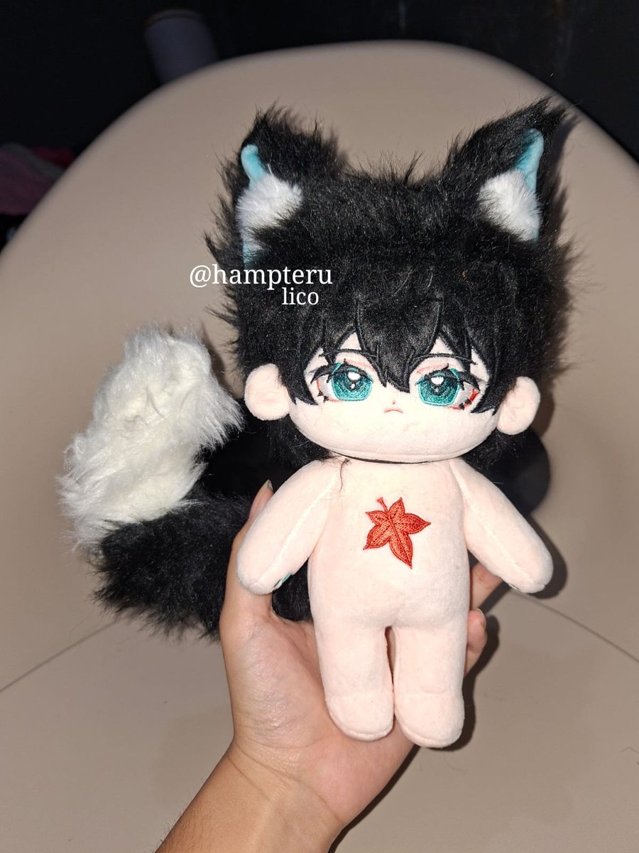 hampteru's tweet photo. #wts doll dan heng honkai star rail 20cm, price is NEGOTIABLE and excluding ongkir 🍁

good condi - ga pernah dibawa keluar - dijual karena cuma jadi pajangan 😭

#warunghsr #zonauang https://t.co/ErGB34tdor