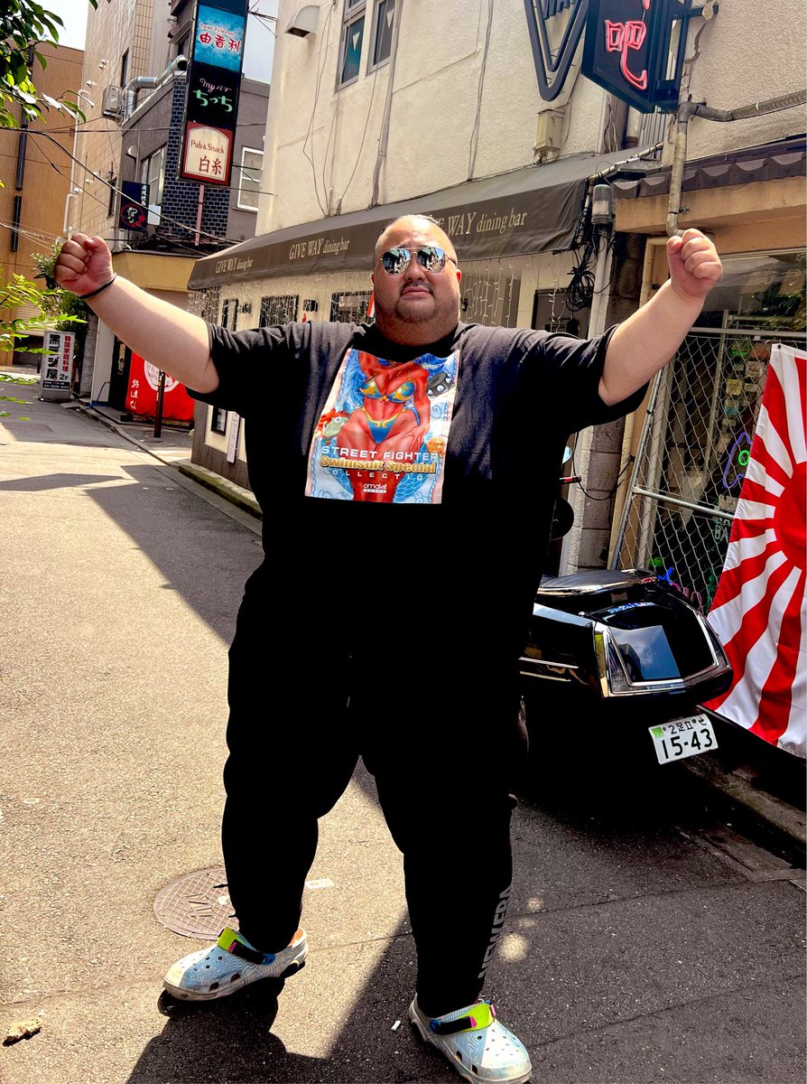 PHANTOMMSTER1's tweet photo. みんな！今日も元気に行こうぜ！！
身長183cm体重245kgファンタムマスターより。 https://t.co/clIwmrTZOr