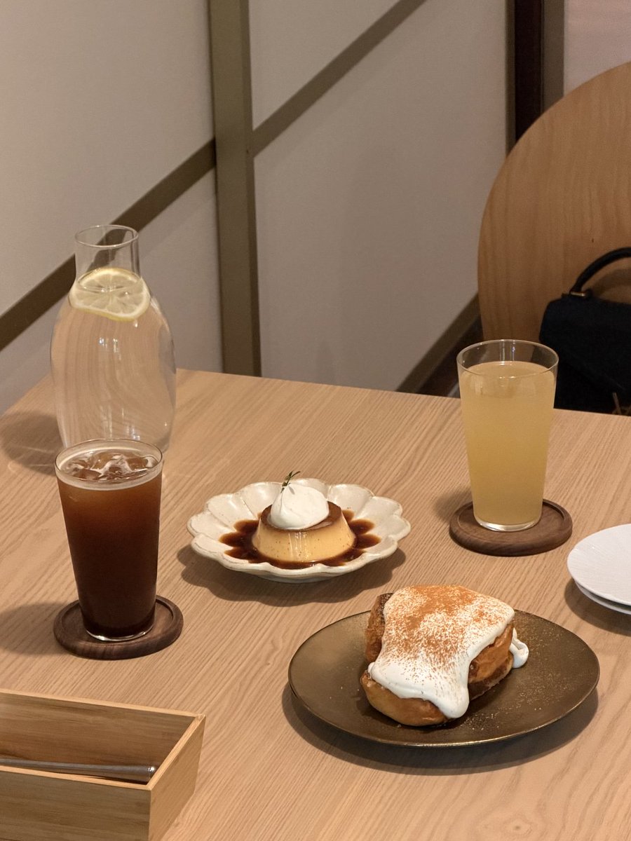 kedemeks's tweet photo. 週末はやっぱりしっかりリラックスしなきゃね！ https://t.co/5HVosh8PRI