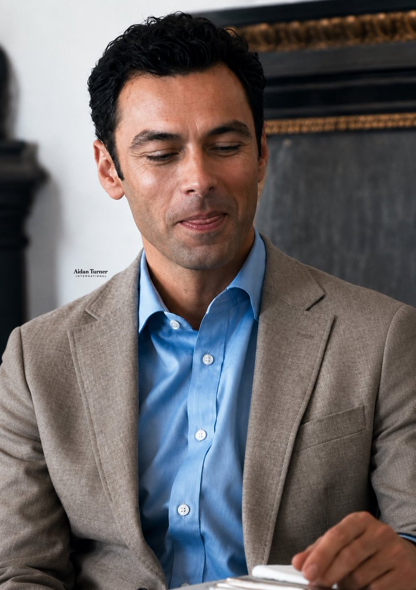 FrancineDupre's tweet photo. Aidan Turner
The Diplomat S3
My new screenshots and portraits
Such a cute face ❤️❤️
#Aidanturner #ThediplomatS3 #Callumellis #Aidanturnerinternational https://t.co/WkI6VsMTc4