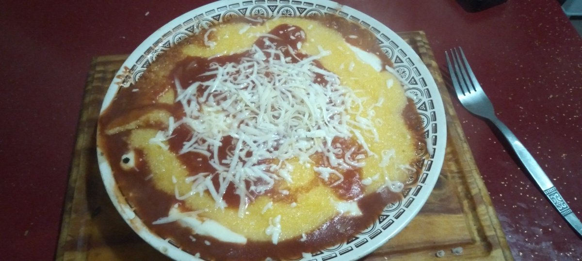deleadrian's tweet photo. Maaaa que caña con ruda... esta #Polenta cura todos los males de este mundo... https://t.co/3ip684sm0y