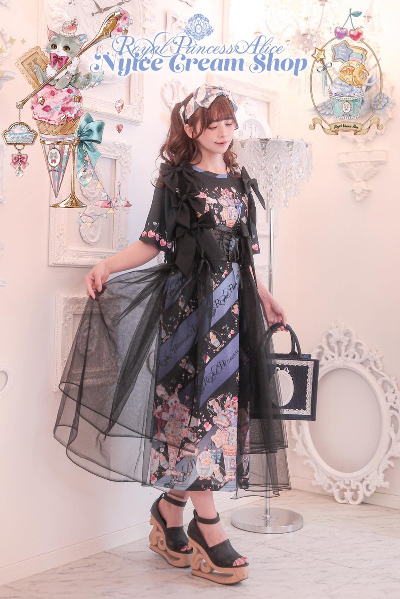 Spin@トランプ展示【大阪】8.7~8.9 【東京】9.4~9.7 /作品集第3弾発売