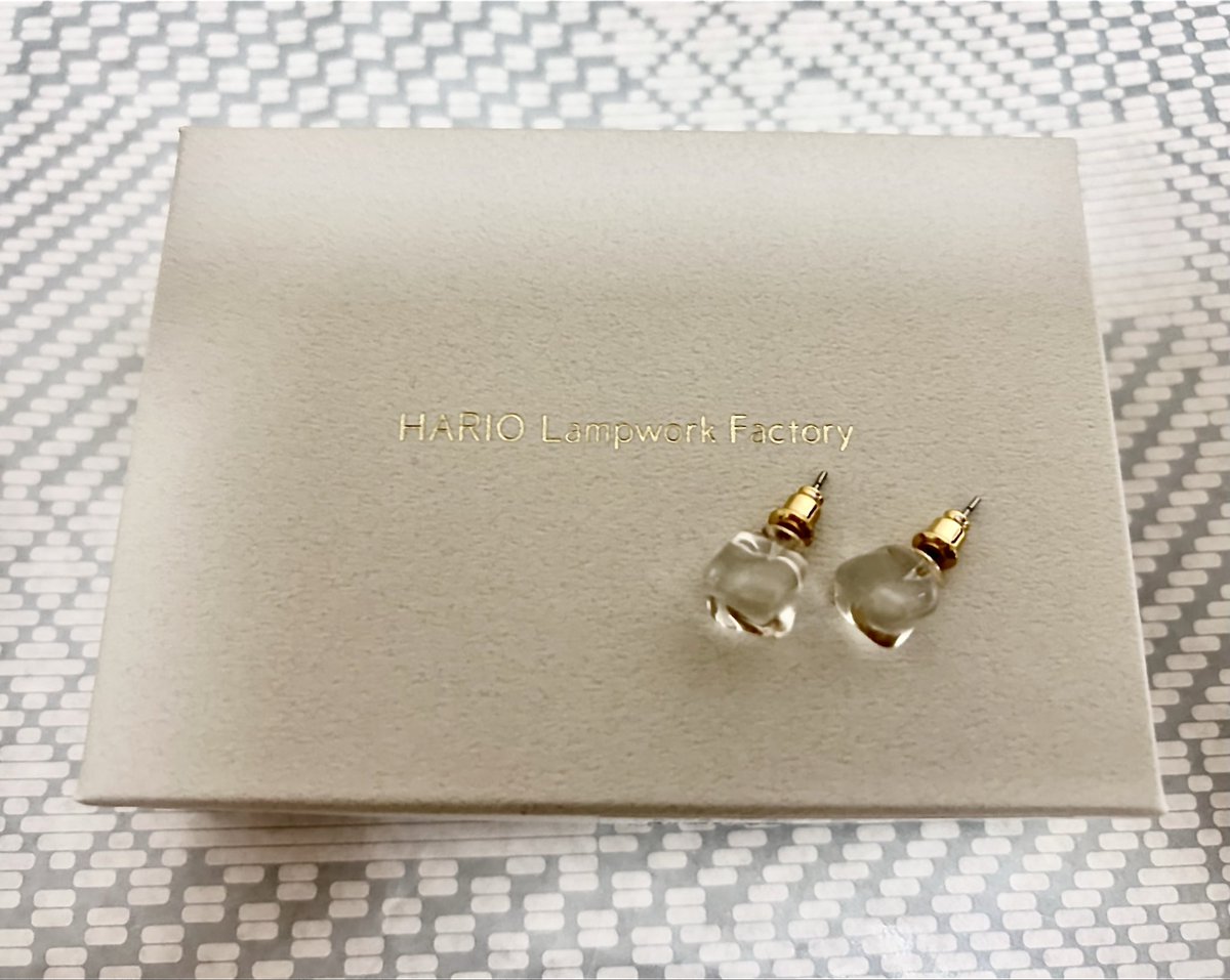 mydressnote's tweet photo. 浴衣に合わせるアクセサリーを
探してる人はHARIOの
氷のようなピアスやイヤリング
指輪で涼を足してみて♪
人と違うおしゃれを楽しめます◎

楽天：https://t.co/kGcqzQDKZv
Amazon：https://t.co/V6Rzhn8Dib
Yahoo：https://t.co/Vr40pzVbvw
#お祭り #花火大会 #夏コーデ

▼詳細は画像下レポから https://t.co/NEfs27IhFg
